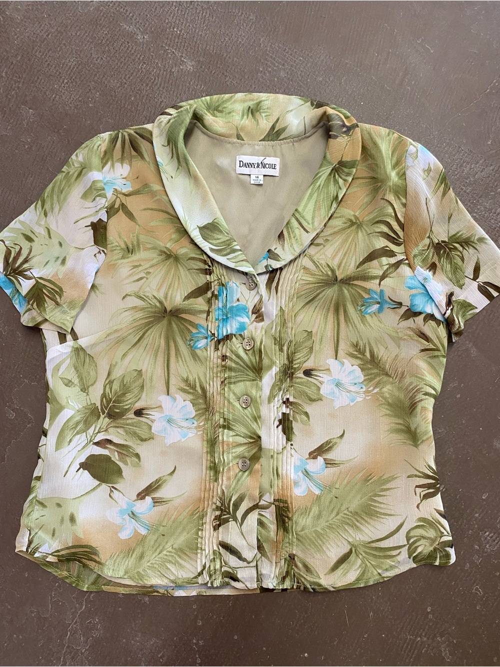 Danny & Nicole Green Tropical Floral Short Sleeve Blouse